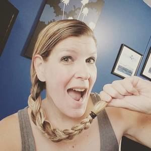 Meet your Posher, Lisa